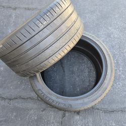 2. Tires. 325. 35. 22. Michelin Pilot Sport 