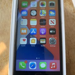 Unlocked Black iPhone 7 128GB, A1778 w/ Box & Access