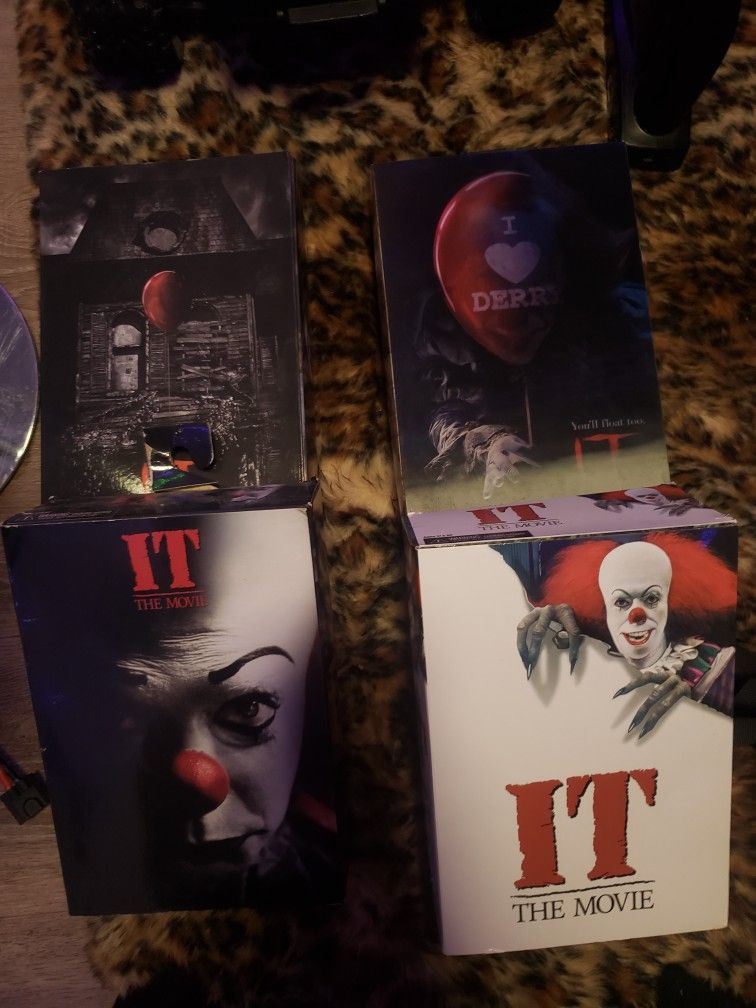 4 Diffrent It Neca Collectables 