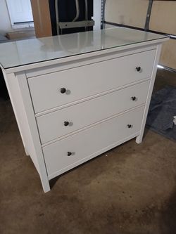 3 Drawer Dresser w/Glass Top .  $75
