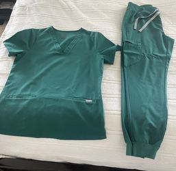 Figs Scrubs set