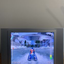 Sanyo CLT2054 20" Retro Y2K Flat Screen LCD TV