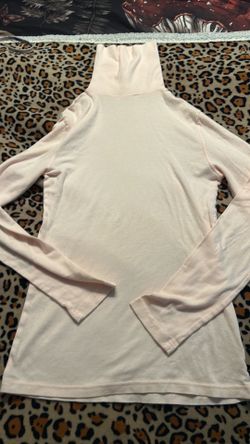 Women’s Old Navy turtleneck