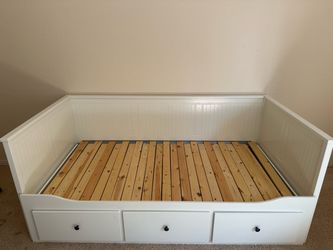 IKEA HEMNES Daybed frame with 3 drawers, white, Twin