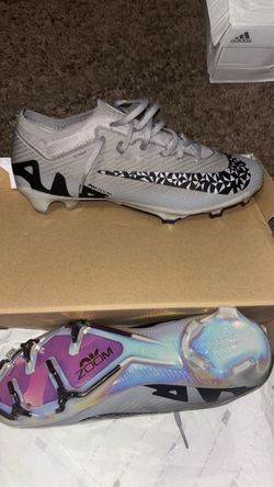 NIKE MECURIAL VAPOR 16 SIZE 10.5