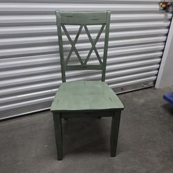 4 Dining Room Chairs