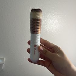 Foundation Brush