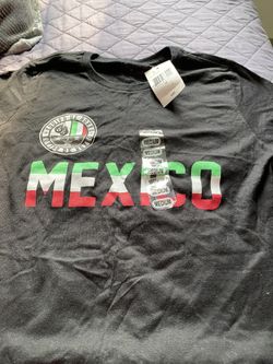 Mexico shirt. Size M