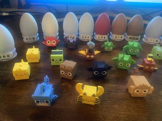 Pet Simulator Toys Lot Of 24