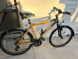 Bicicleta Le Faltan Partes