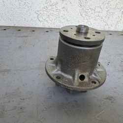 Rebuilt Short Neck Water Pump For Mercedes Benz Early 6 Cylinder Engines