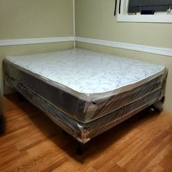 New QUEEN PILLOW TOP MATTRESS and BOX SPRING 2PC