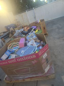 Pallats Of Mix Merchandise All New Just $75 Each 