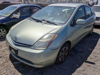 2006 Toyota Prius PARTS @ U-Pull Auto Parts DD4430