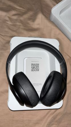 Beats Studio Pro