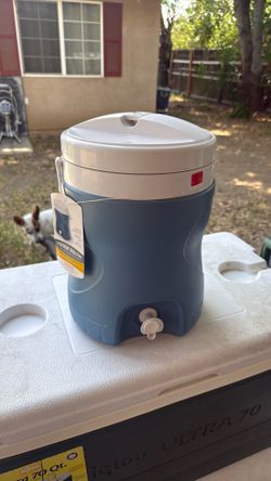 2 gallon dispenser igloo vented