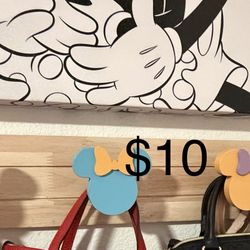 Minnie Mouse Purse Hooks