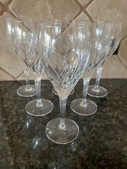 Set of 6 vintage Noritake crystal wine glasses