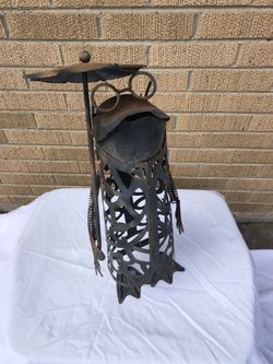 Super cute tin folk art - yard art - frog