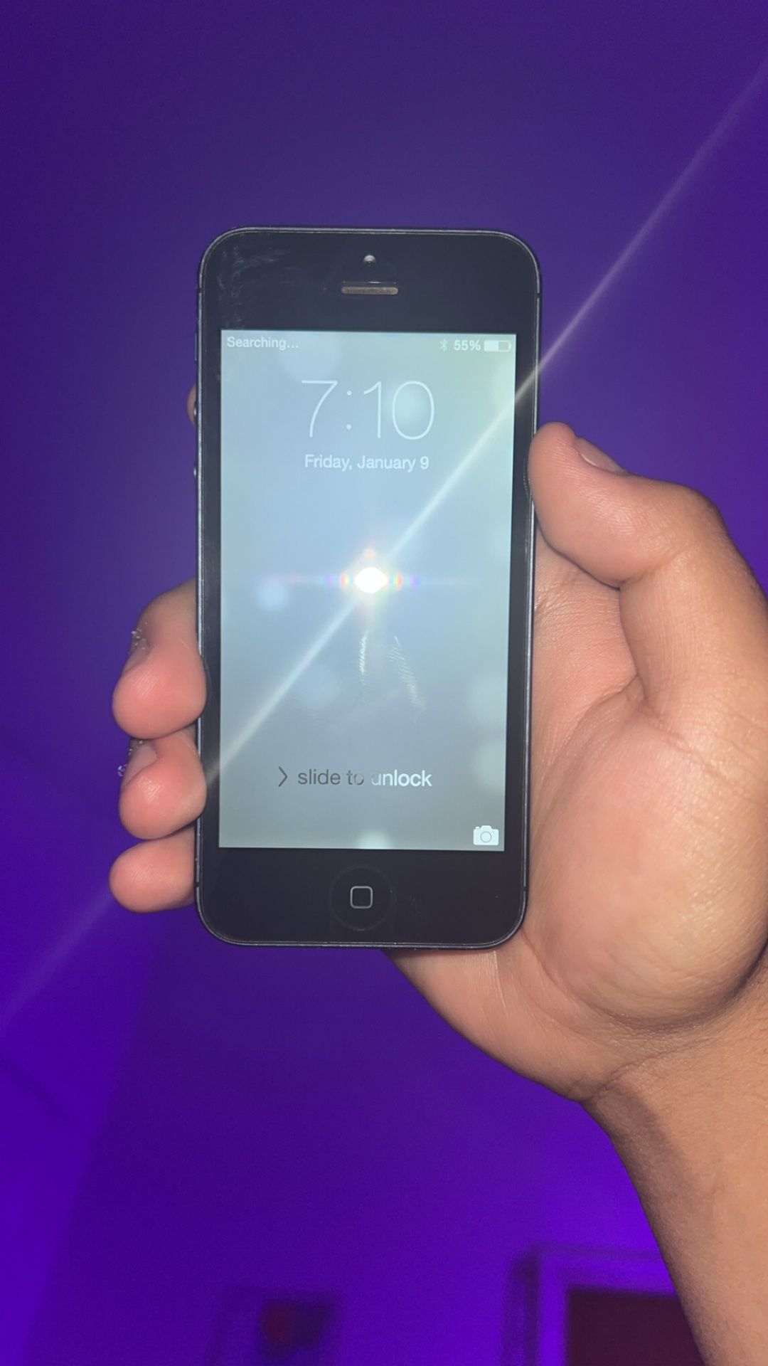 iPhone 5 (READ DESC)