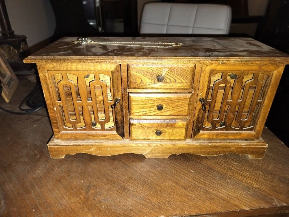 Wood Jewelry Box