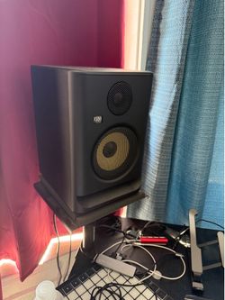 Studio Monitors + Stands (free)
