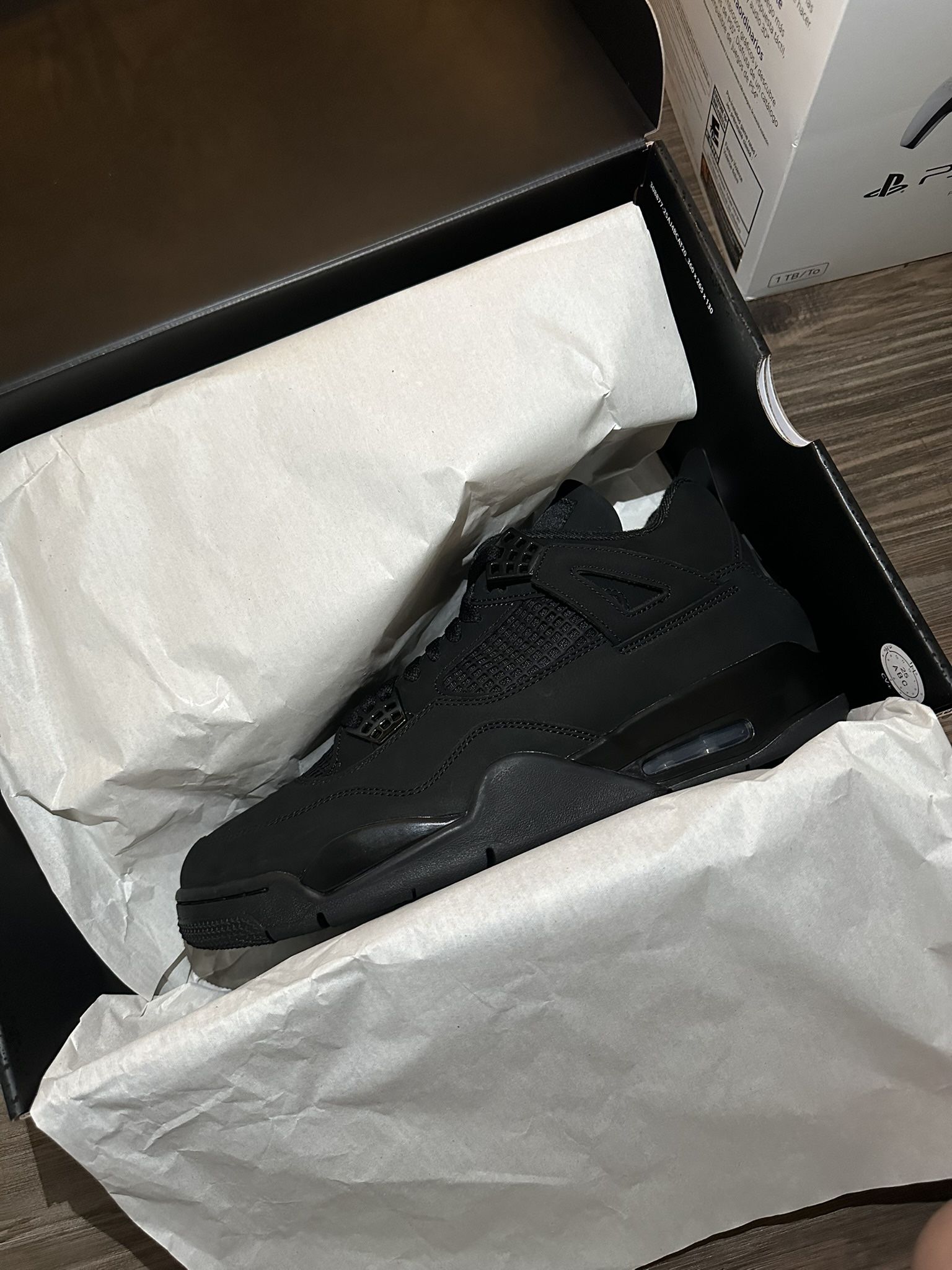 Jordan Retro 4 “Black Cat” Size 11M