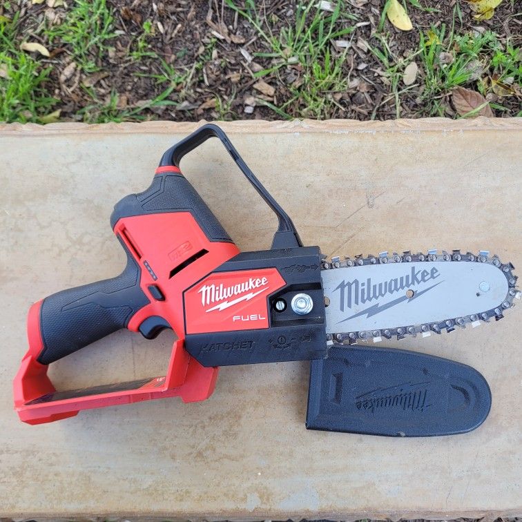 Milwaukee M12 Fuel Hatchet Chainsaw for Sale in Fair Oaks, CA OfferUp