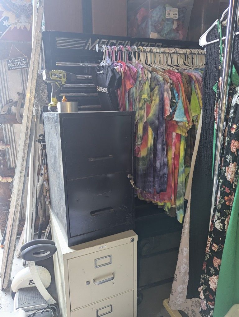 TWO DRAWER METAL FILING CABINET
