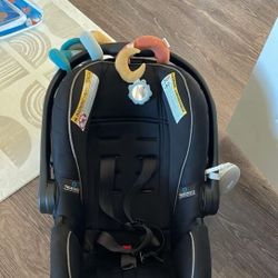 Graco Travel System And 