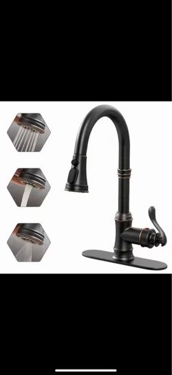 Single-Handle Pull Down Sprayer Kitchen Faucet with 360° Spout Swivel in Oil Rubbed Bronze