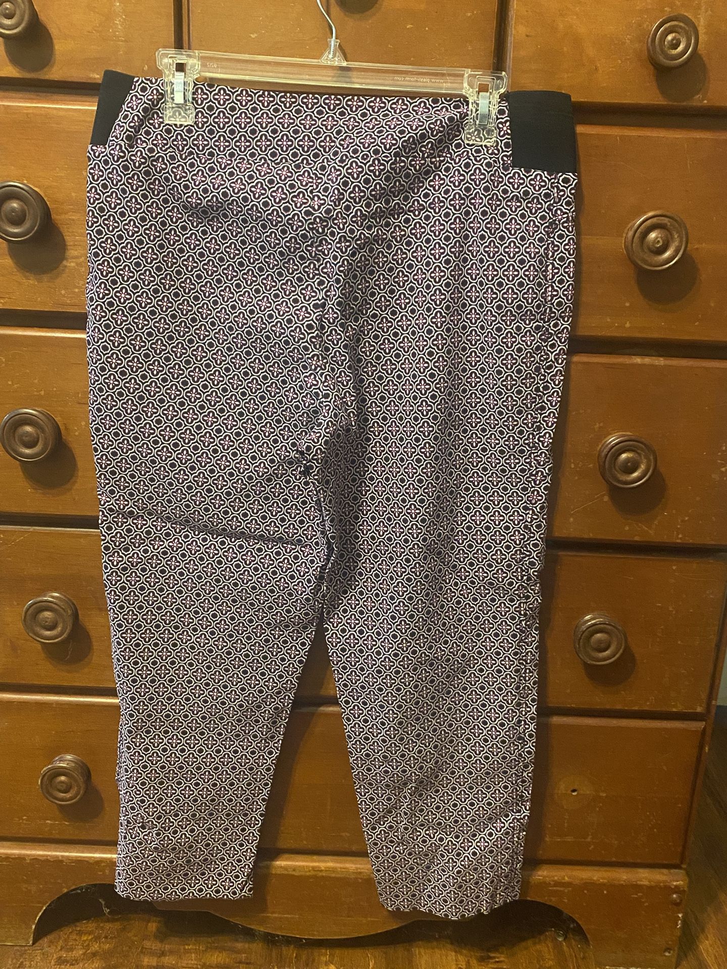 B/W/R Patterned Pants