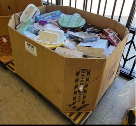 1x Pallet Amazon Walmart Target Liquidation Assorted Merchandise