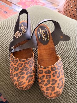 Lotta Clogs
