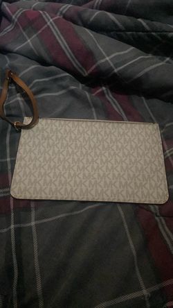 Mk purse