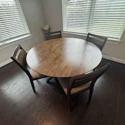 Dining Table Set