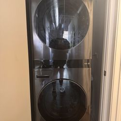 Brand New LG Wash tower (WKEX300HBA)