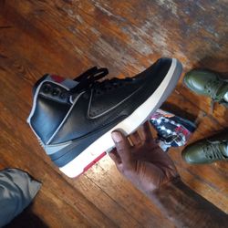 Jordan 2s 