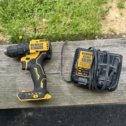 Dewalt Atomic Drill and Charger 