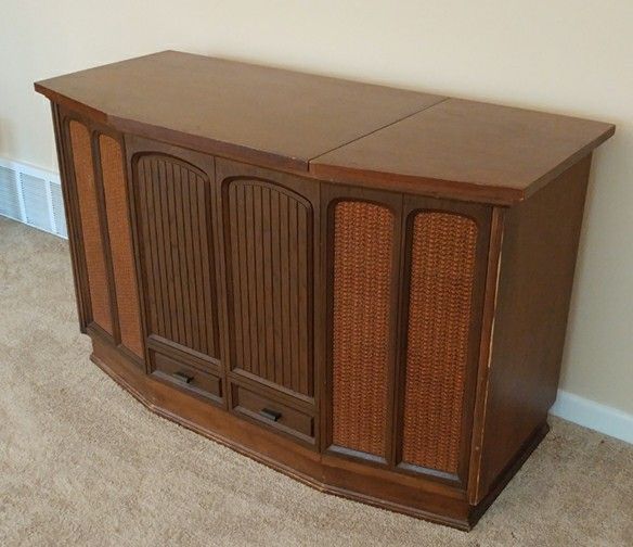Zenith console, turntable does not work for Sale in Olympia Fields, IL
