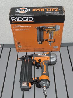 Ridgid Pneumatic 18 Gauge 2-1/8 in. Brad Nailer