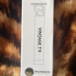 $10-Cordless Barber T-Blade Trimmer - Vintage T9 (New in Box)