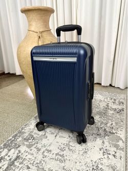 Samsonite Hardside Carry on Spinner Suitcase