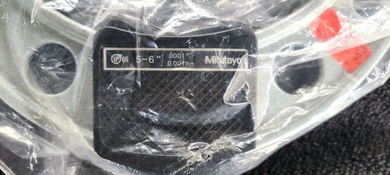 5 - 6 Mitutoyo  Digital micrometer