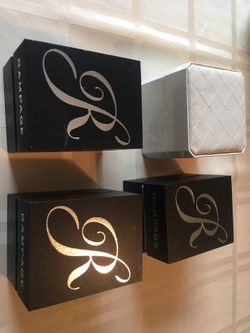 Ellen Tracy watches