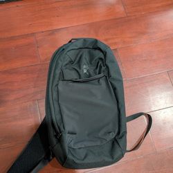 Hydro flask Sling Bag Black 