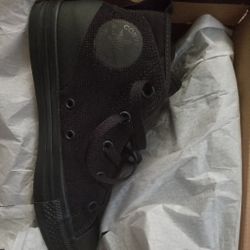 Converse black on black