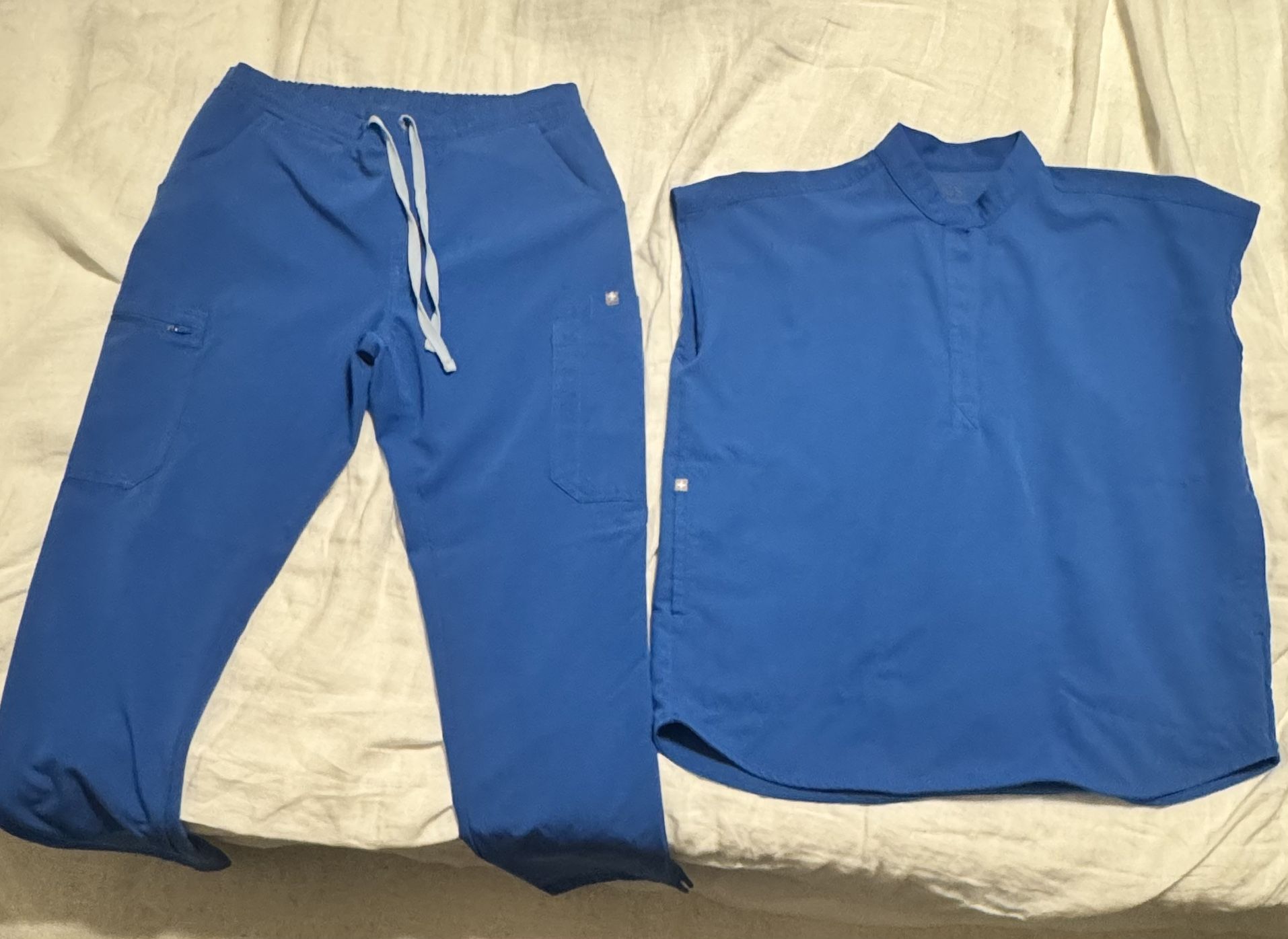 FIGS Uniform Set (Scrubs) only used once, practically new