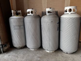$65 ea! Four FULL Propane Tanks for sale $85 each