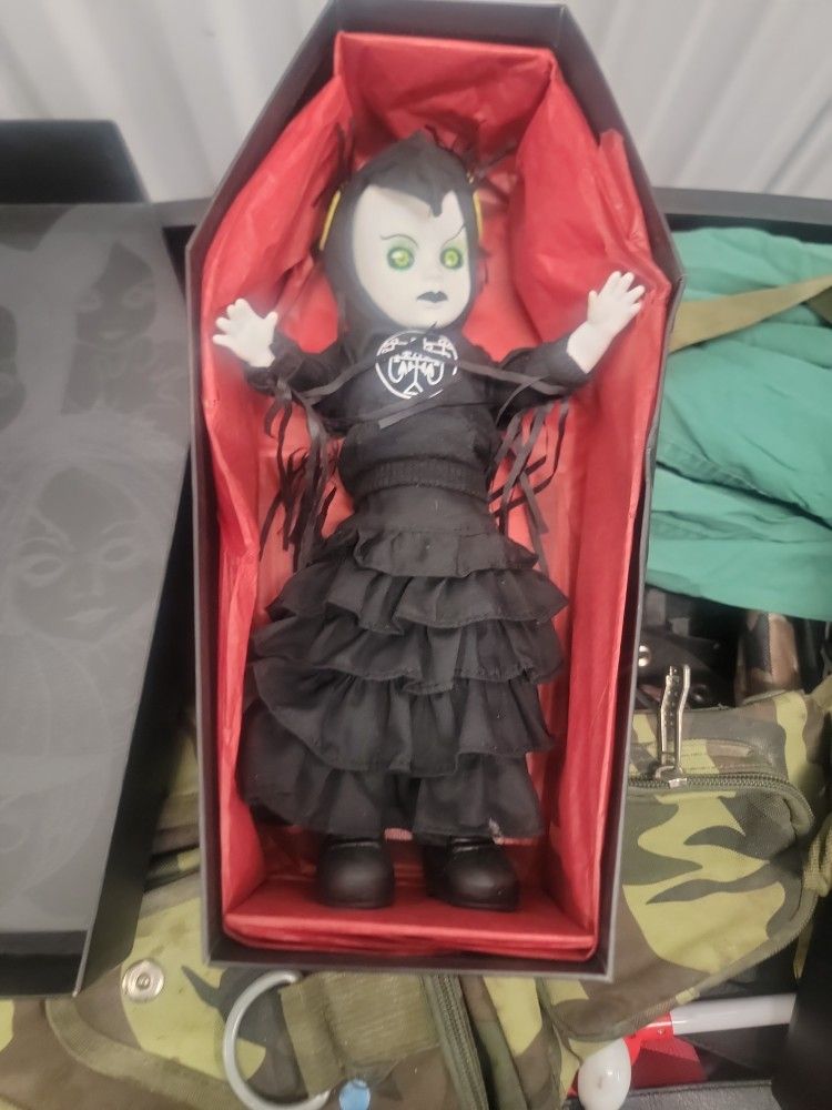 Living Dead Dolls Toy